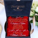 Cutie pentru nasi "Black Couture" Roses