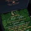 utie luxury din colectia Maison Prestige pentru invitatia de nunta, realizata manual cu interior din catifea premium de la celebra casa Prelle si decorat cu licheni stabilizati Verdissimo.