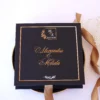 Cutie luxury pentru invitatia de nunta, realizata manual cu interior din catifea premium de la celebra casa Prelle si decorat cu licheni stabilizati Verdissimo.