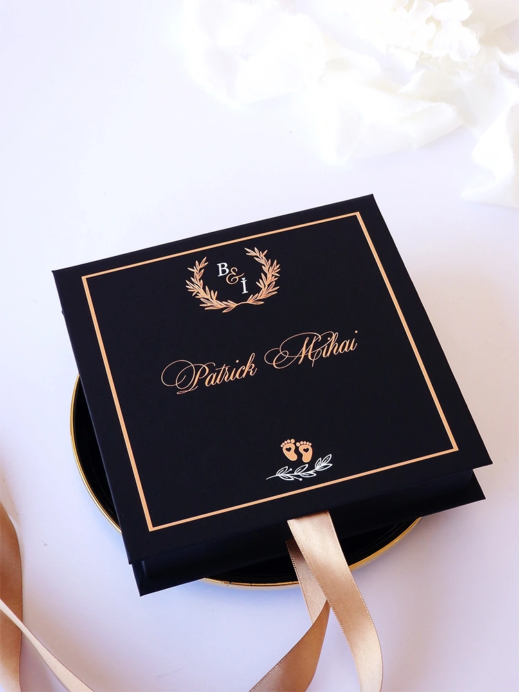 Cutie cerere nasi de botez Black Couture Licheni Cutie cerere nasi de botez Black Couture Licheni