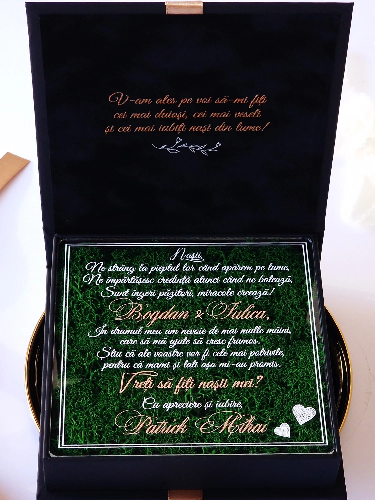 Cutie cerere nasi de botez Black Couture Licheni Cutie cerere nasi de botez Black Couture Licheni