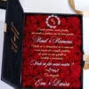 Cutie de cerere pentru nașii de cununie din colecția Black Couture Éternité Speciale, decorata cu licheni stabilizati si catifea premium.