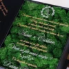 Cutie de cerere pentru nașii de cununie din colecția Black Couture Éternité Speciale, decorata cu licheni stabilizati si catifea premium.