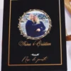 Cutie de cerere pentru nașii de cununie din colecția Black Couture Éternité Speciale, decorata cu licheni stabilizati si catifea premium.