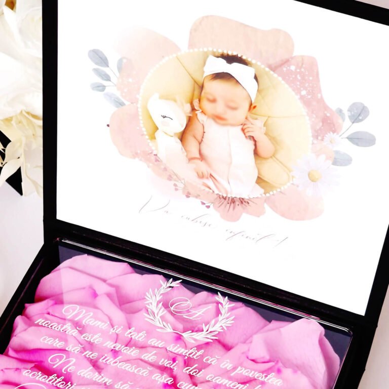 Cutie cerere nasi de botez decorata cu petale de trandafir criogenate