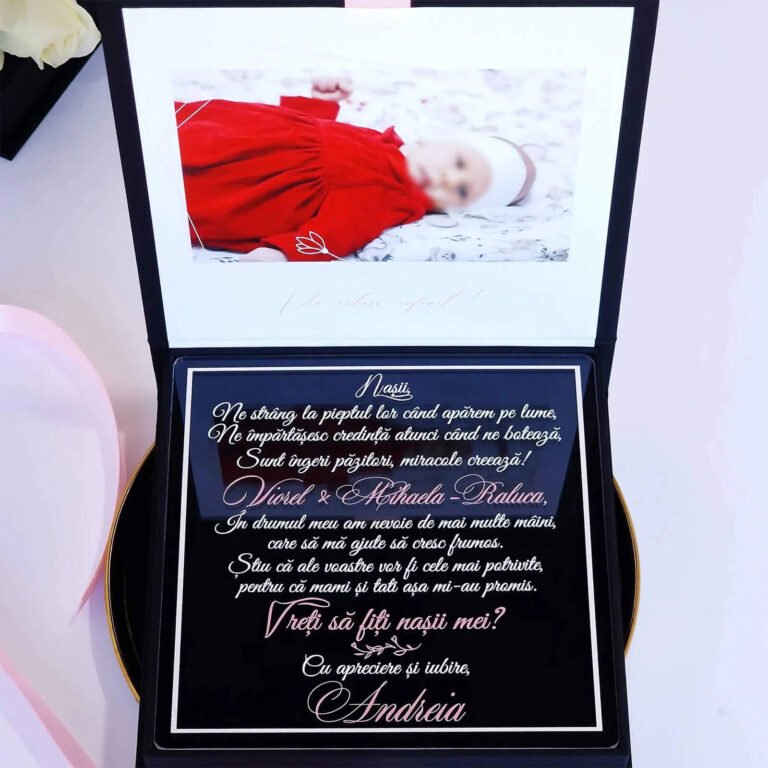 Cutie cerere nasi de botez din colectia Black Couture Velvet, captusita cu catifea neagra premium