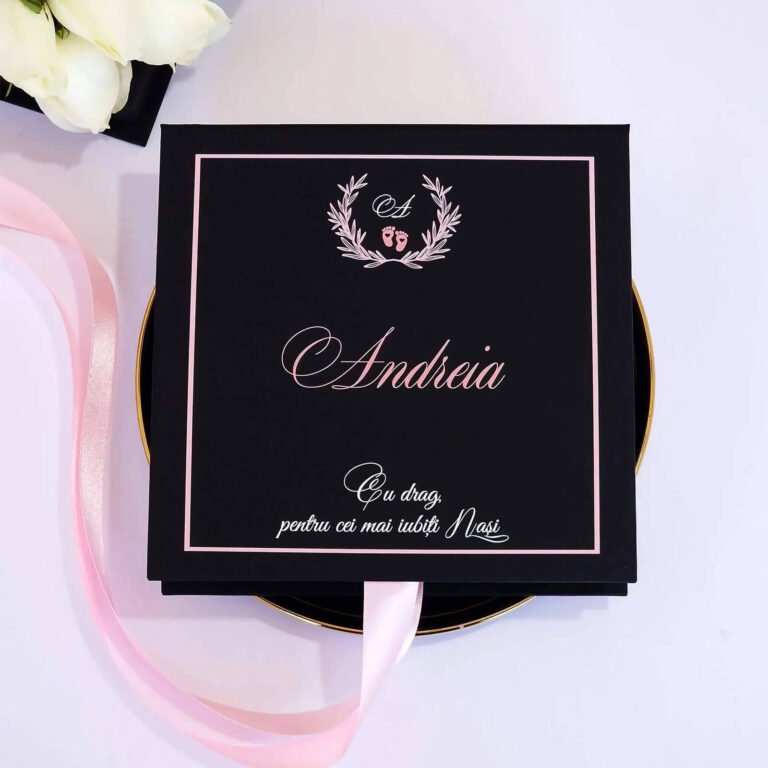Cutie cerere nasi de botez din colectia Black Couture Velvet, captusita cu catifea neagra premium