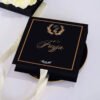 Cutie pentru cererea nasilor de botez din colectia Black Couture, decorata cu catifea neagra premium.