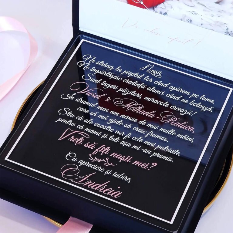 Cutie cerere nasi de botez din colectia Black Couture Velvet, captusita cu catifea neagra premium