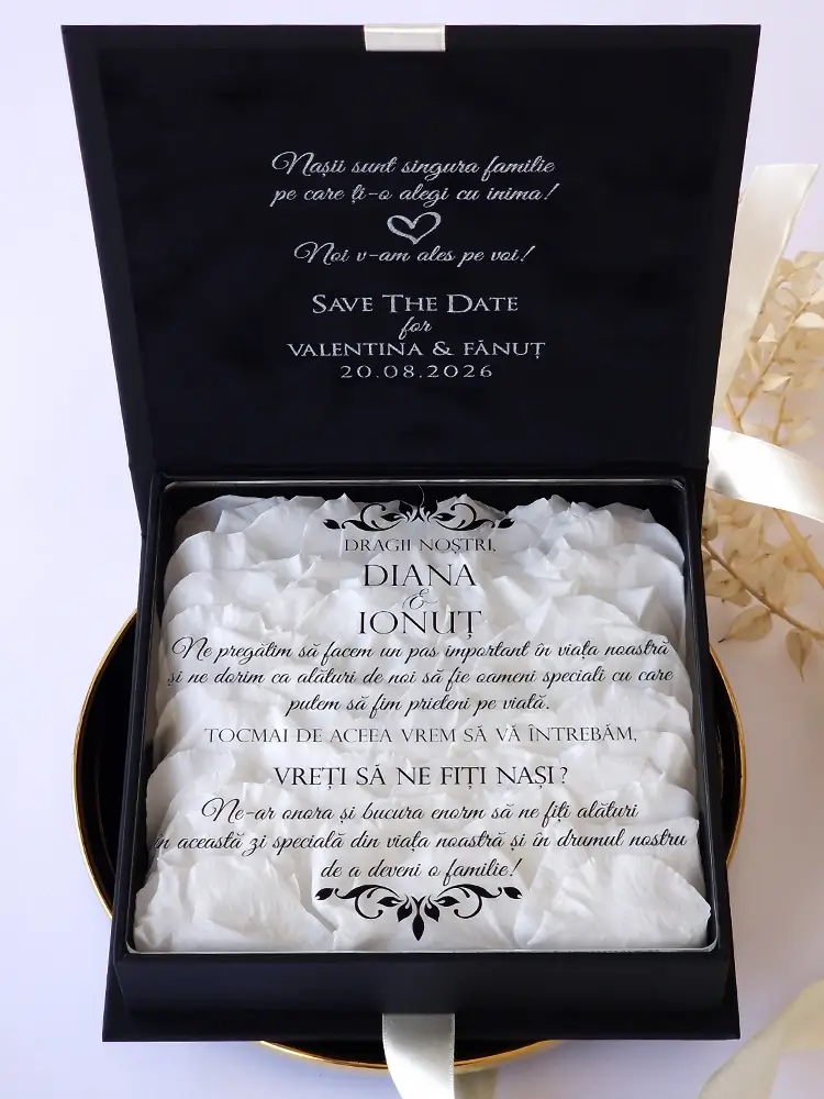 Cutie cerere nasi de cununie Black Couture White Roses