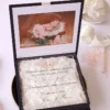 Cutie multumire nasi de botez Black Couture White Roses