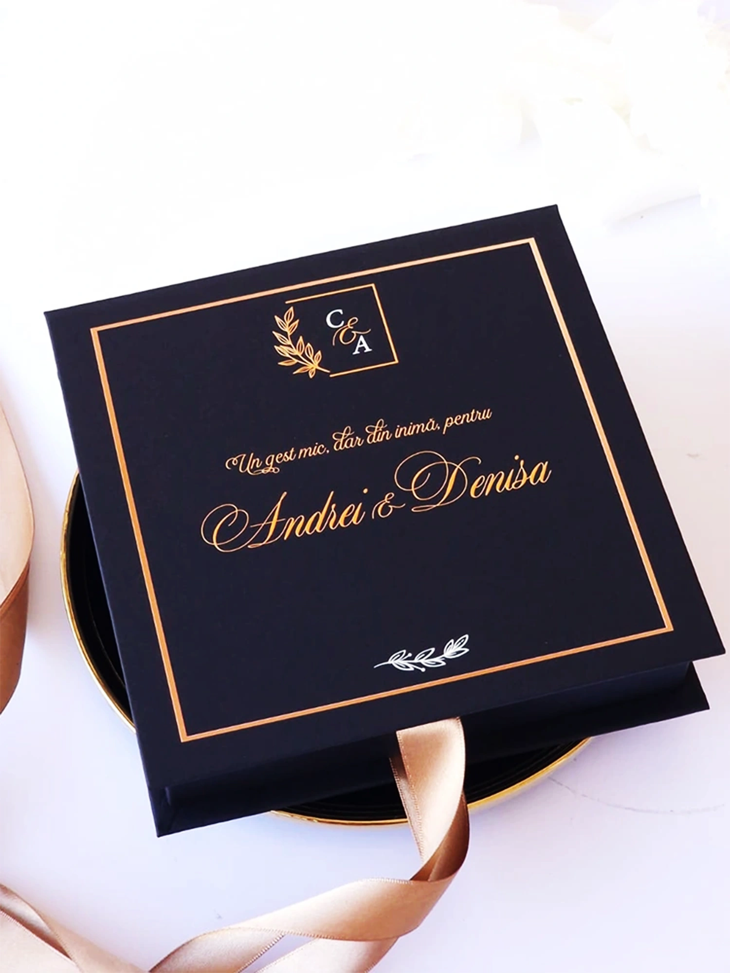 Gold&Black Majesté