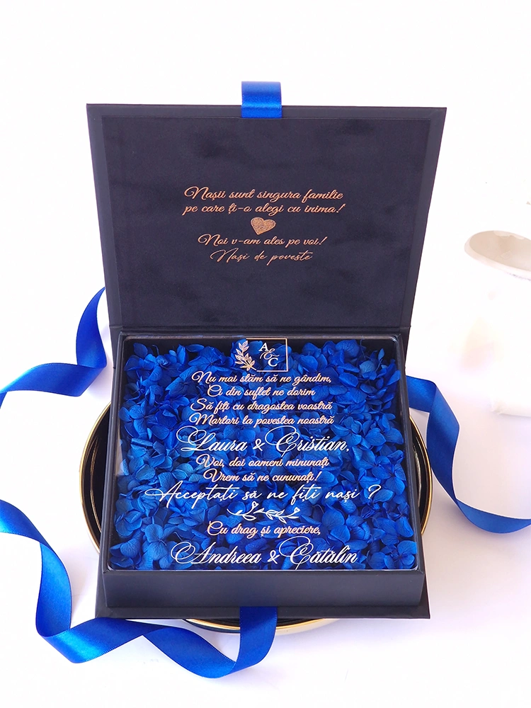 Cutie cere nasi de cununie Black Couture Hortensie