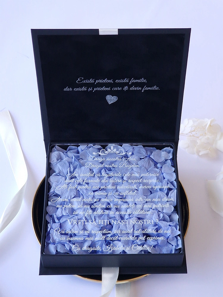 Cutie cere nasi de cununie Black Couture Hortensie