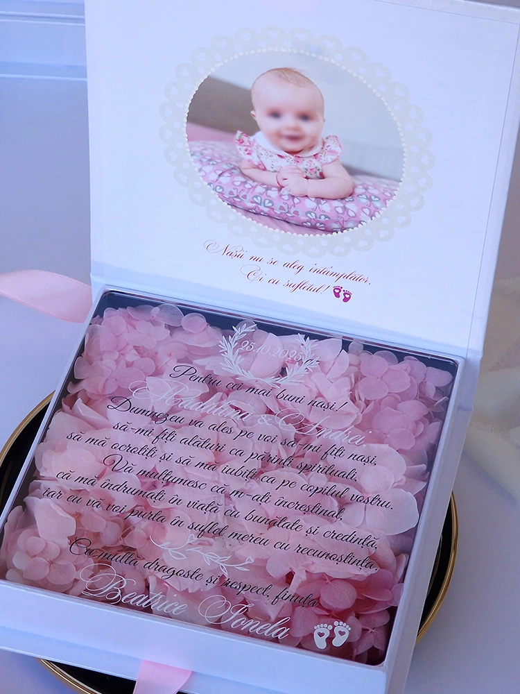 Cutie multumire nasi de botez Pure White Hortensie Cutie multumire nasi de botez Pure White Hortensie