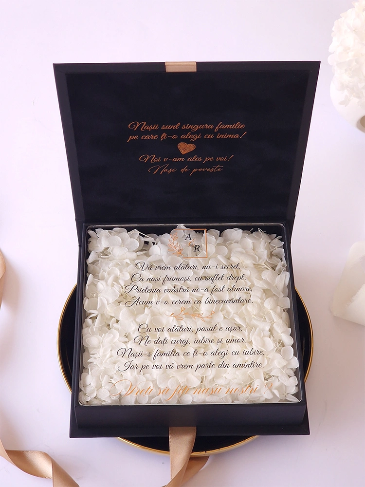 Cutie cere nasi de cununie Black Couture Hortensie