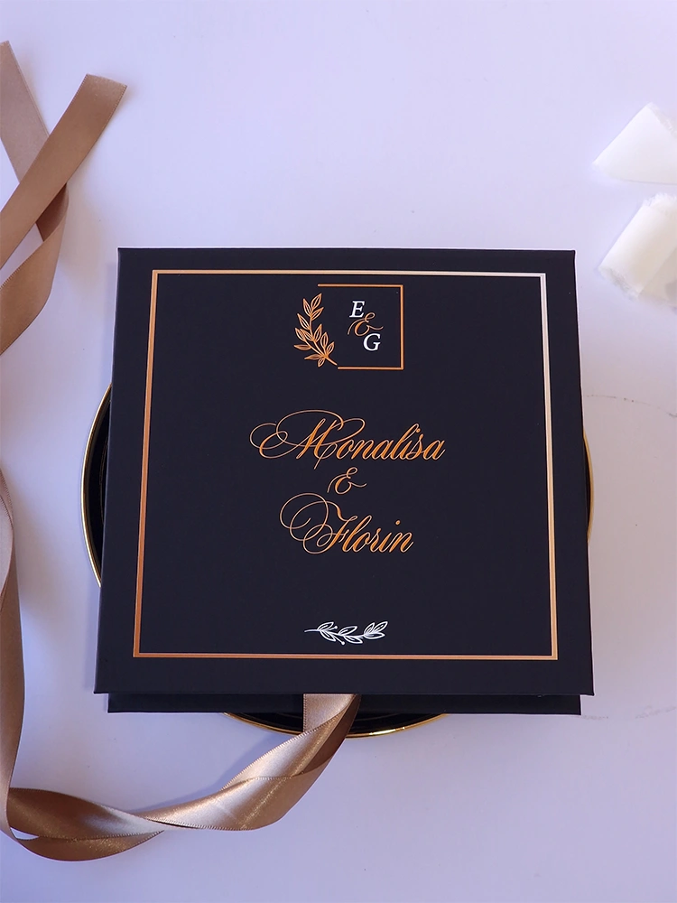 Cutie cerere nasi de cununie Black Couture Red Roses Cutie cerere nasi de cununie Black Couture Red Roses